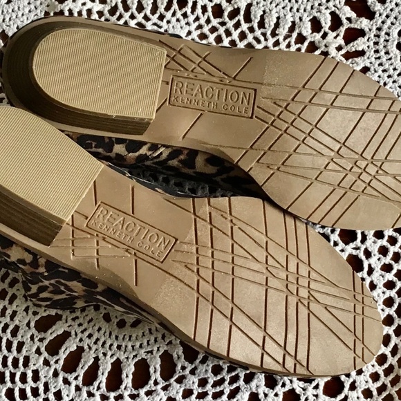 Kenneth Cole REACTION Side Way Ankle Boot~Leopard~Size 8 - Picture 9 of 9